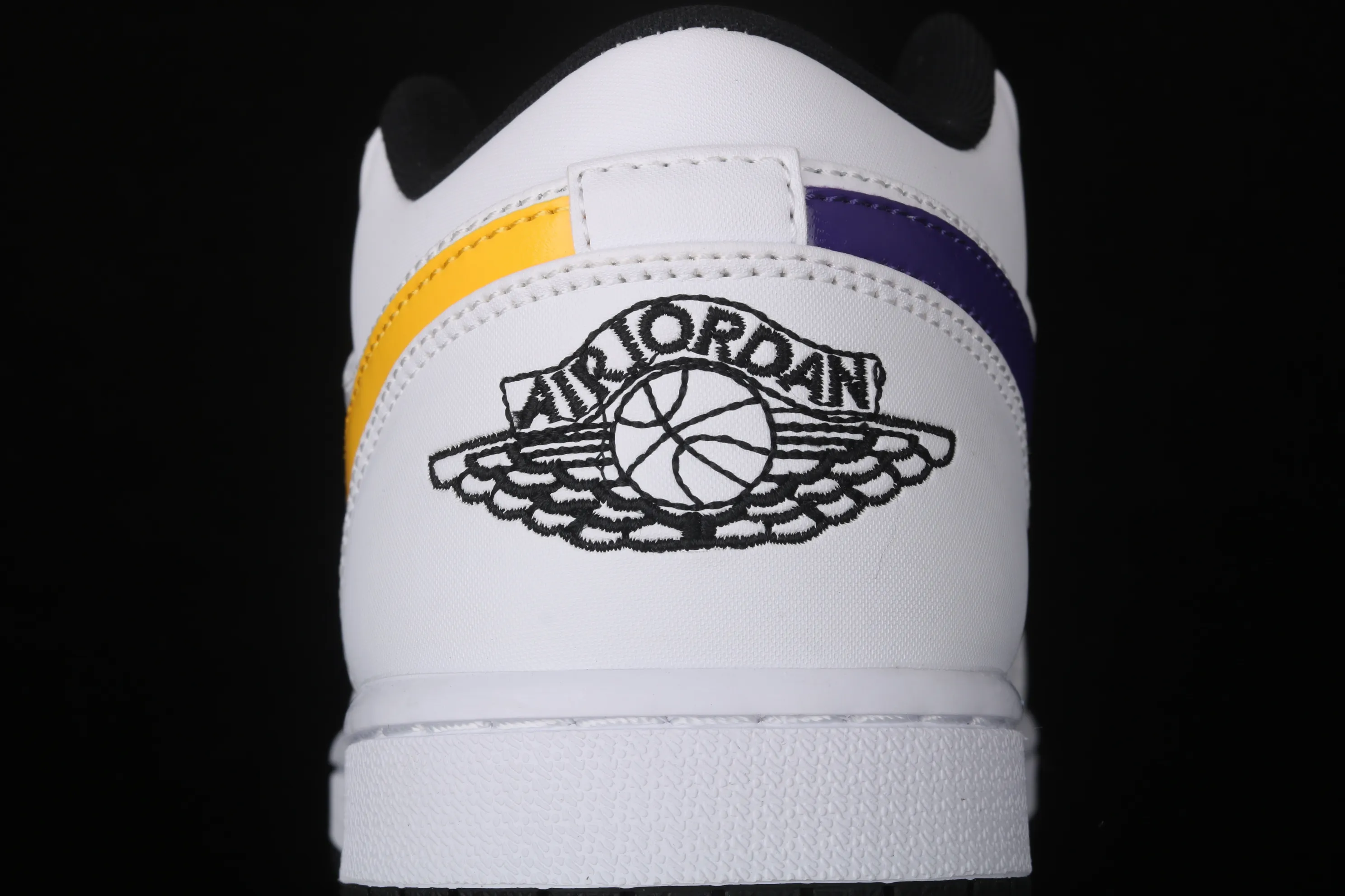 All categories Air Jordan Jordan series basketball shoes Air Jordan 1 Low New version Air Jordan 1 Low AJ1 Joe 1 white candy four-color hook low-top sneakers CW7009-100